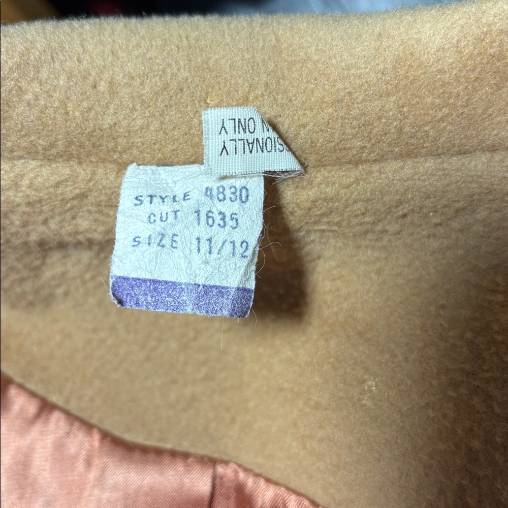 Vintage 70s Roos/Atkins Women’s Cashmere/Wool Blend Belted Coat in Camel - Picture 9 of 10